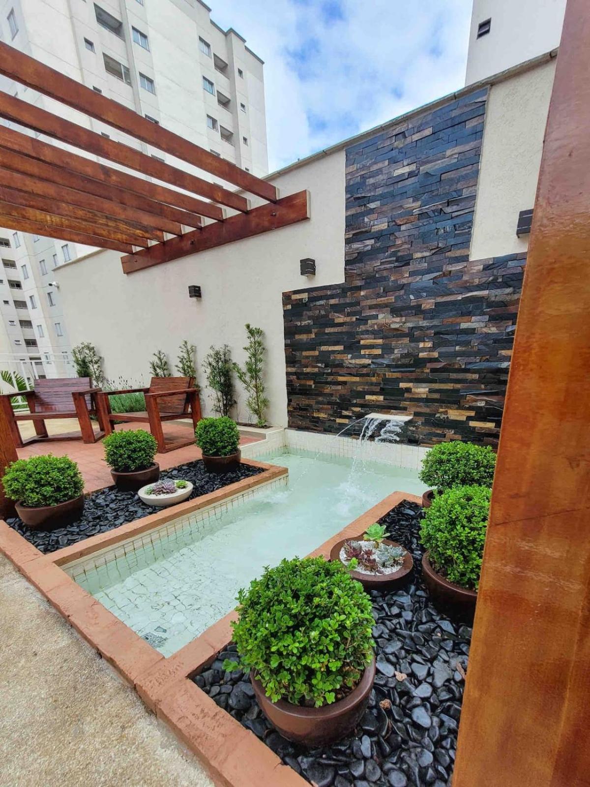 Bem No Centro, Cozinha Completa, Varanda E Garagem Poços de Caldas Exterior foto